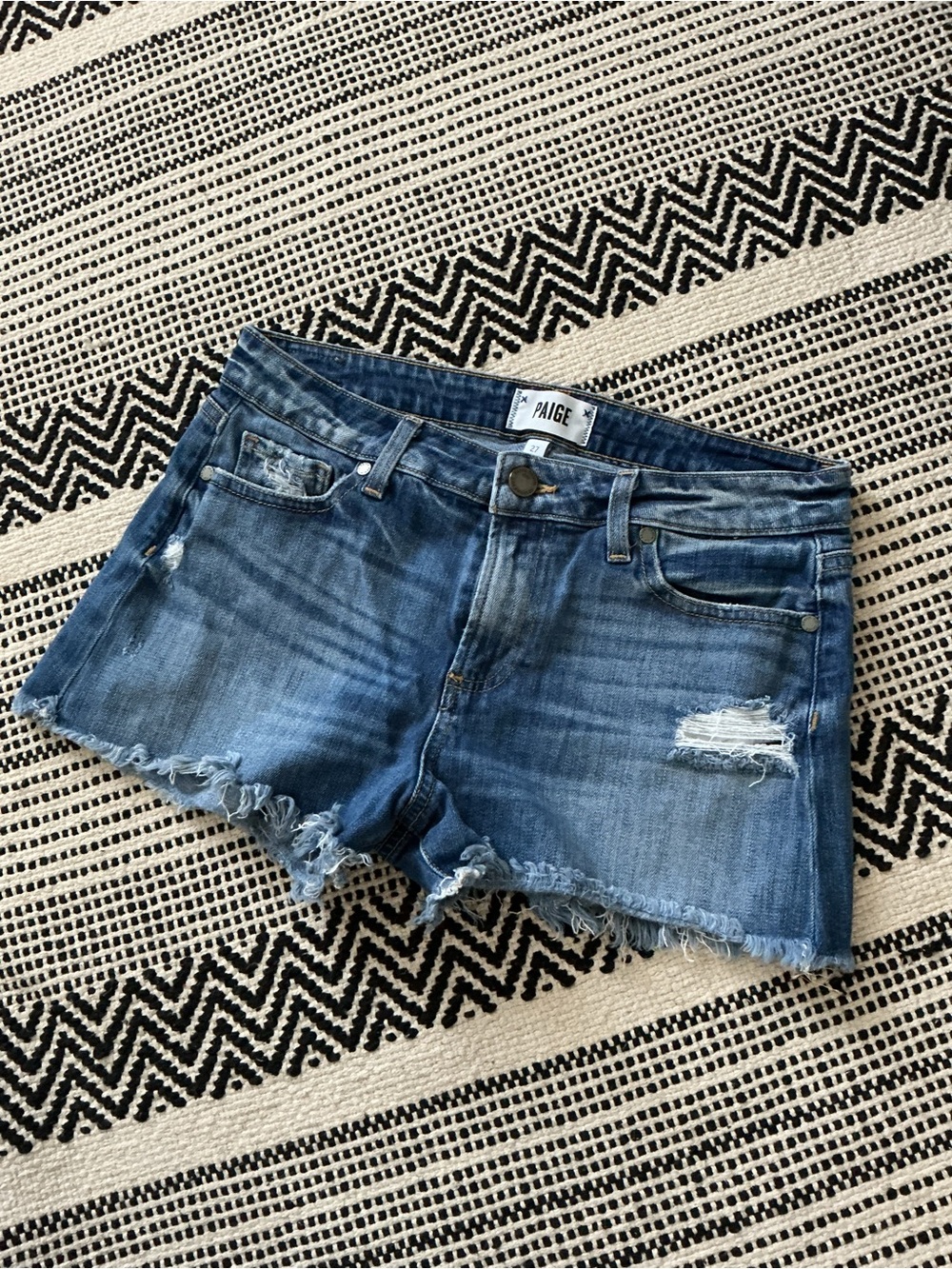 PAIGE Daryn Short Medium Blue Distressed Denim Cutoff Shorts - Picture 3 of 6